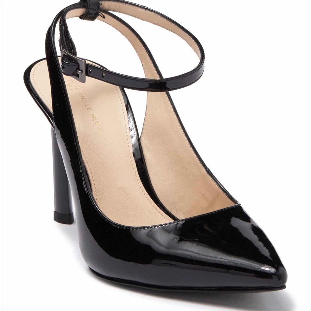 NWT Pelle Moda Black leather heels